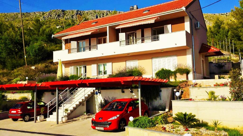 Apartment Smile Podstrana Luaran gambar