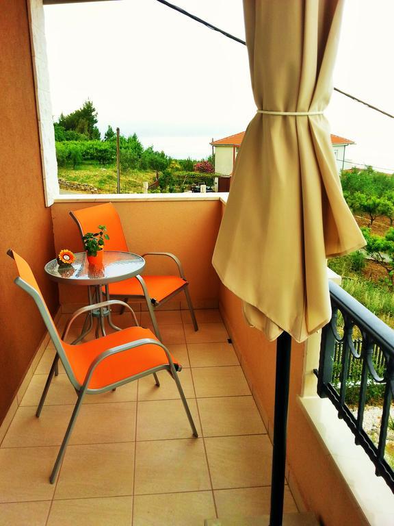 Apartment Smile Podstrana Luaran gambar