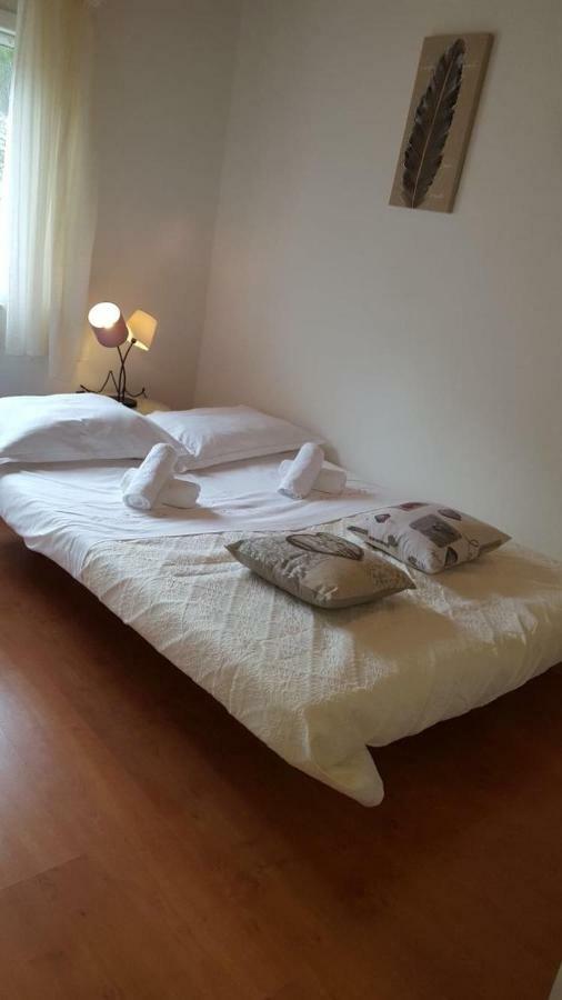Apartment Smile Podstrana Luaran gambar